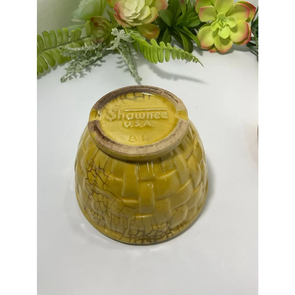 Vintage Shawnee Fruit Basket Sugar Bowl